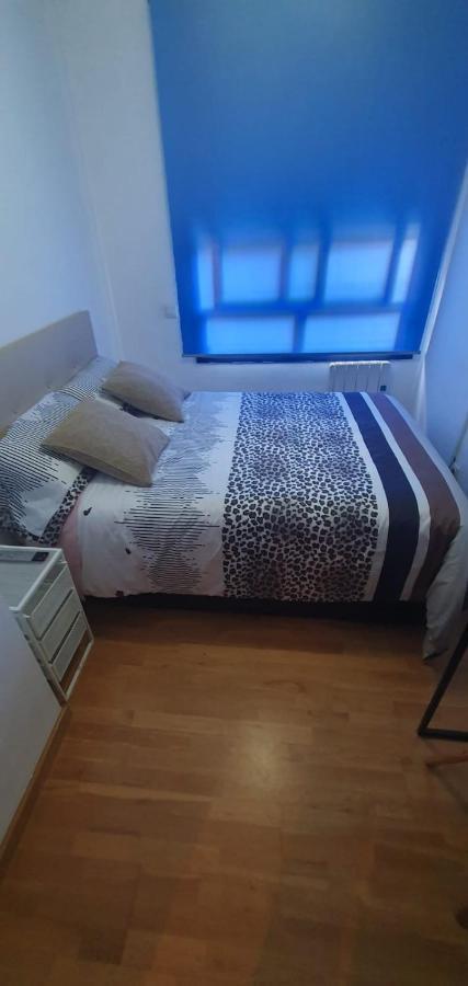 Habitacion Privada En Piso A 10 Minutos De Atocha Madrid Kültér fotó